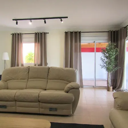 Estrella Villa